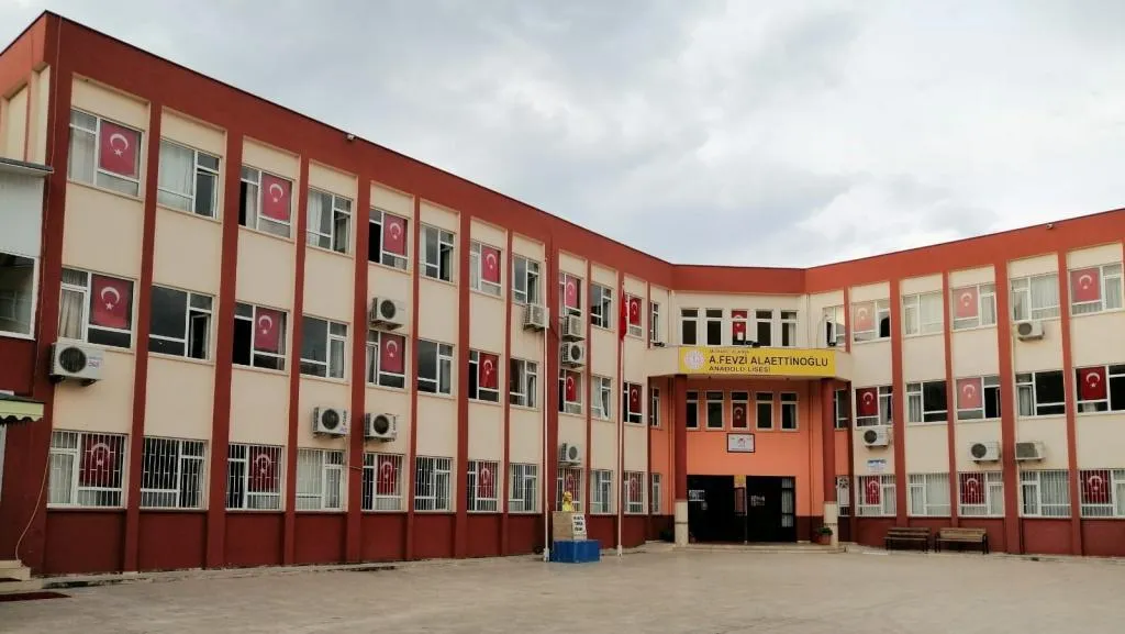 Feyzi Alaettinoğlu Anadolu Lisesi fotoğrafı