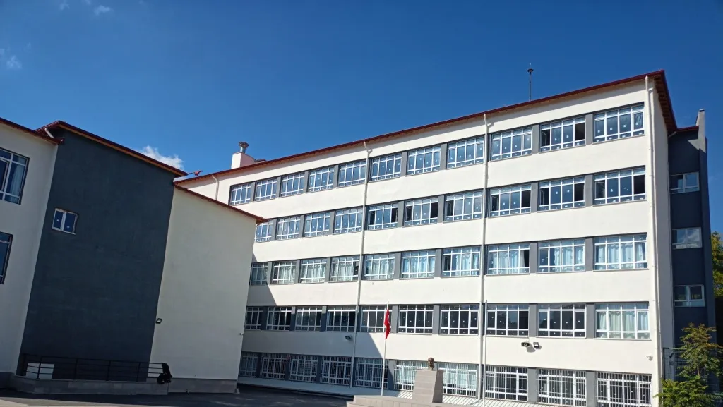 Yıldırım Beyazıt Anadolu İmam Hatip Lisesi fotoğrafı