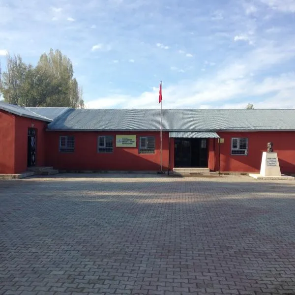 Tendürek Dağı Kız Mesleki Ve Teknik Anadolu Lisesi