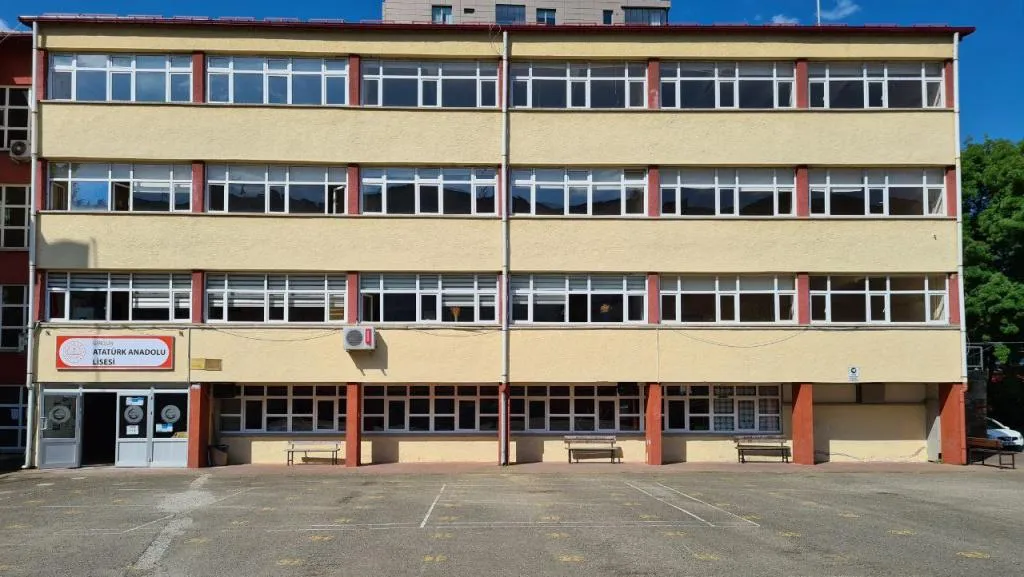 Atatürk Anadolu Lisesi fotoğrafı