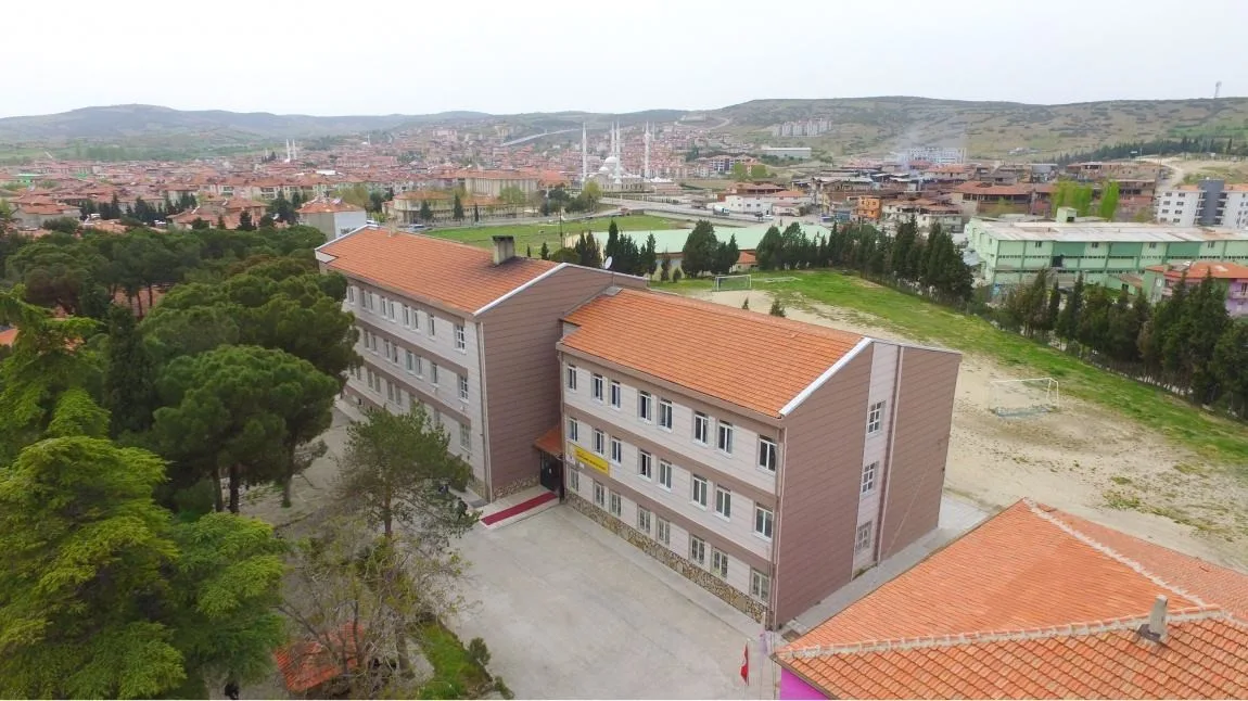 Kula Yunus Emre Anadolu Lisesi fotoğrafı