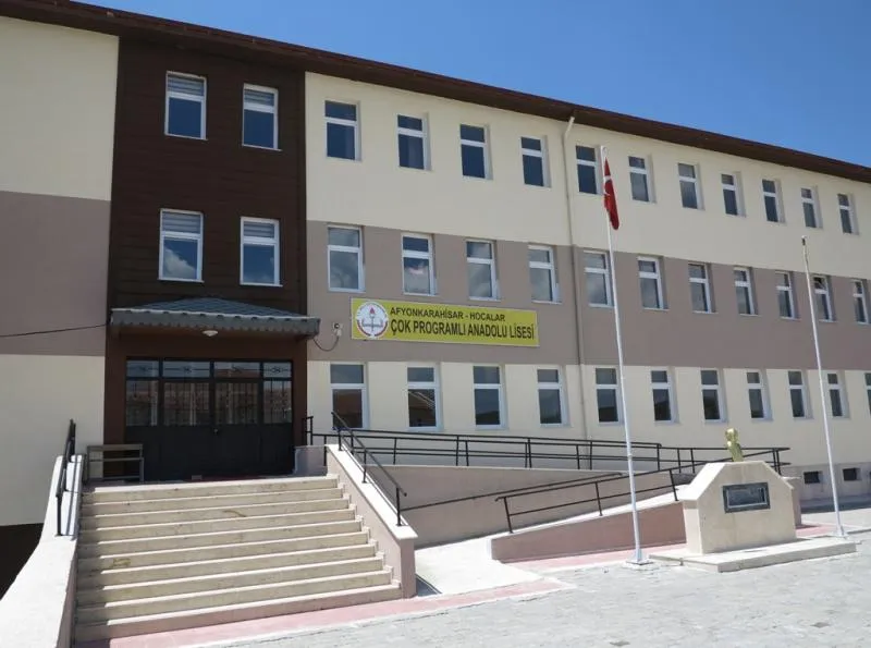 Hocalar Şehit Kamil Tunç Çok Programlı Anadolu Lisesi fotoğrafı