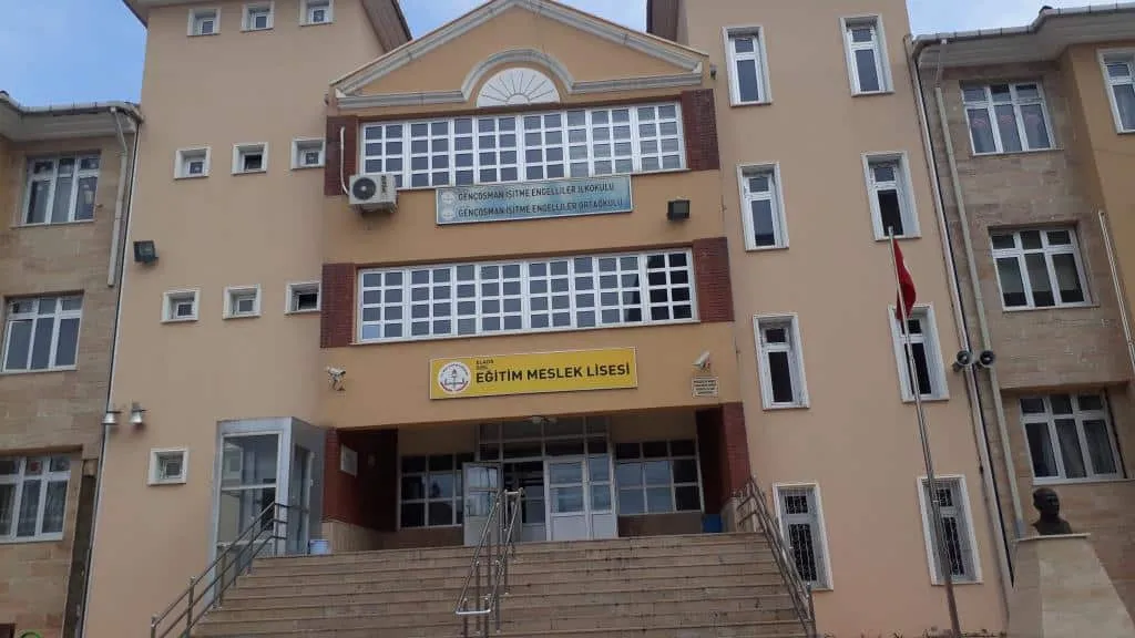 Elazığ Özel Eğitim Meslek Lisesi fotoğrafı