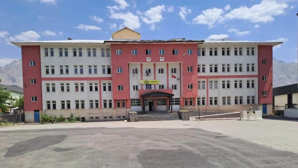 Hakkari Sümbül Anadolu Lisesi fotoğrafı