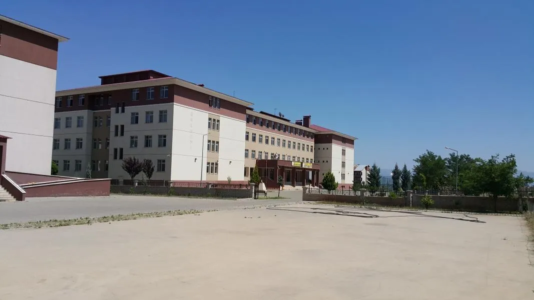Atatürk Anadolu Lisesi fotoğrafı