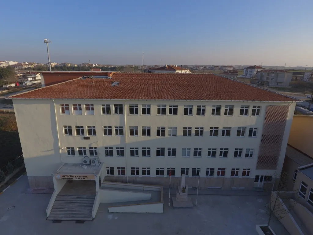 Ali Naki Erenyol Anadolu Lisesi fotoğrafı