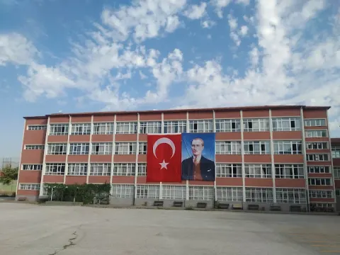 Ankara Atatürk Anadolu Lisesi fotoğrafı
